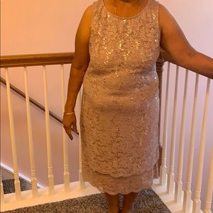 Two piece dress mauve color with silver accent